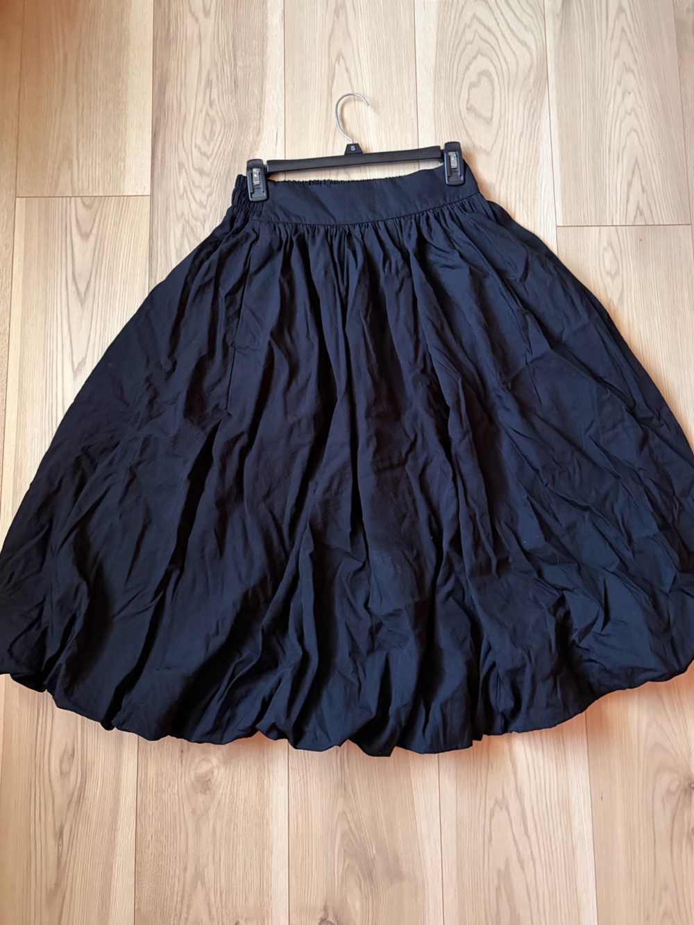 Nine West   Black bubble midi  Skirt
